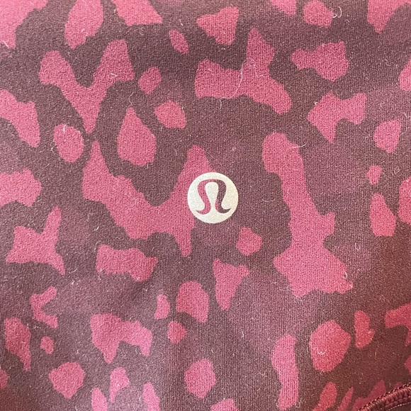 Lululemon Leopard Print Cropped Leggings - High Wasted - Picture 3 of 5